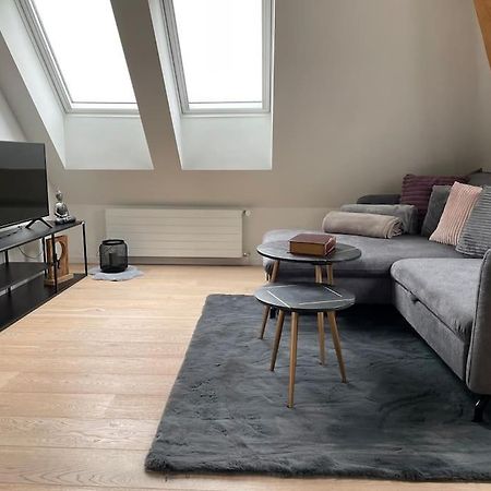 Gemuetliche & Zentrale Wohnung In Der Stadt Zuerich Esterno foto